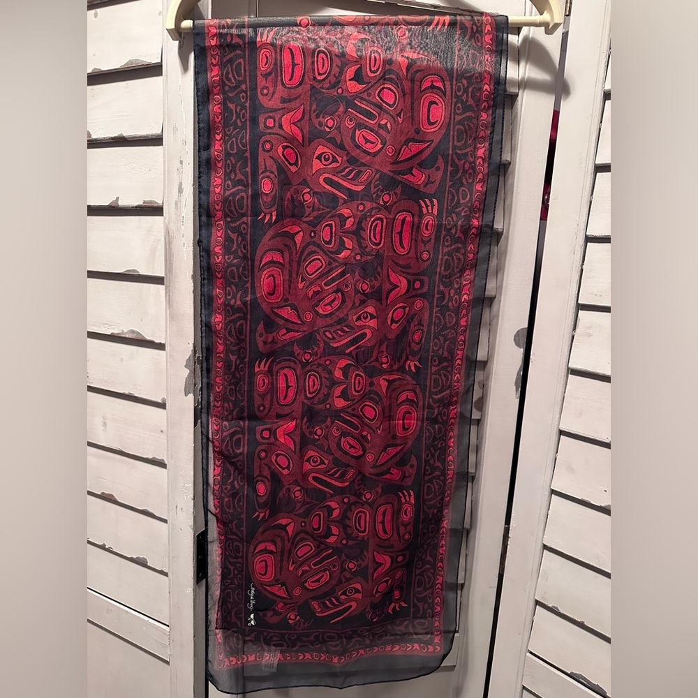 Vintage Magenta scarf by Jocelyne Wauge